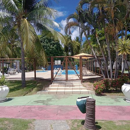 Apts E Suites Em Stella Maris Salvador Exterior foto