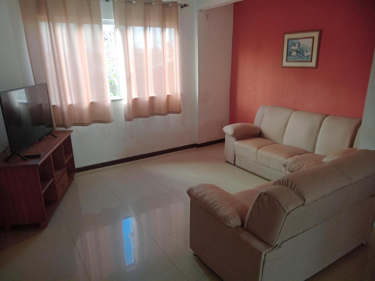 Apts E Suites Em Stella Maris Salvador Exterior foto